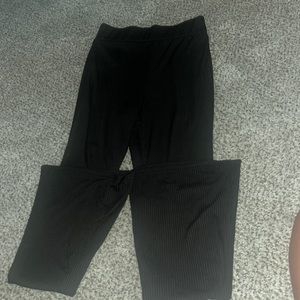 bran new flared black ribbed legging